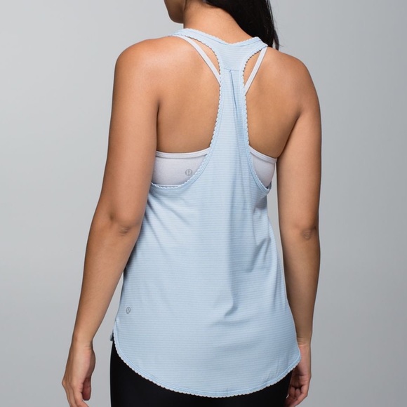 lululemon athletica Tops - Lululemon 105 F Singlet Tank